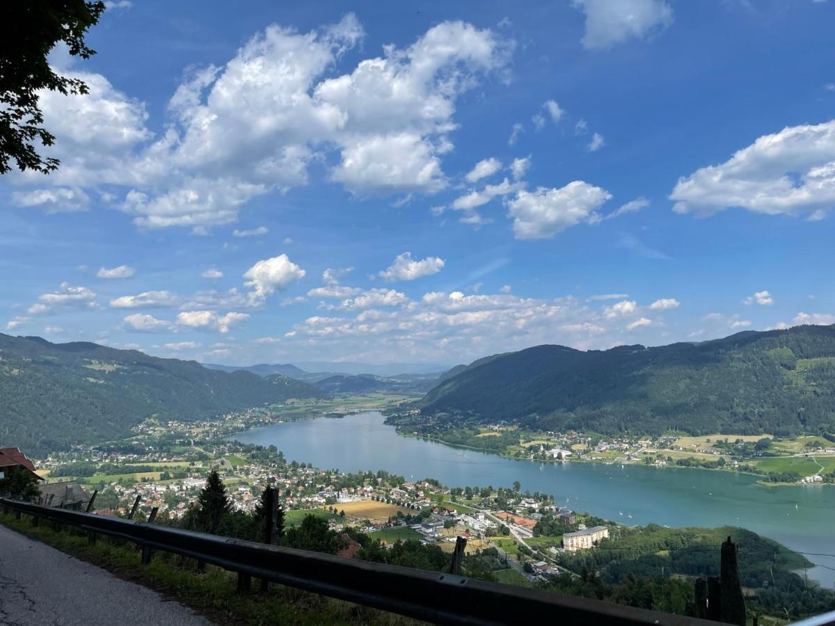 Kleines Seeglueck Feldkirchen In Kaernten Bagian luar foto