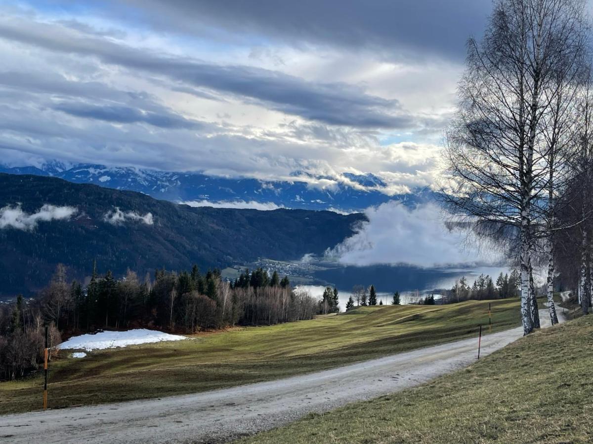 Kleines Seeglueck Feldkirchen In Kaernten Bagian luar foto